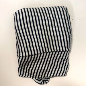 Solly Baby wrap in black and white stripes